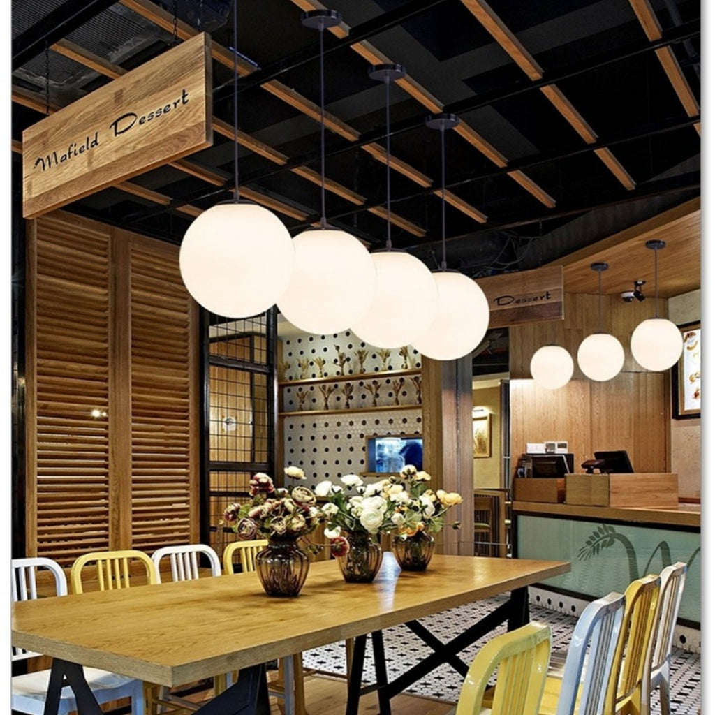 Modern Simple Single-head Spherical Restaurant Bar Creative Personality Clothing Store Balcony Aisle Chandelier / With White Light / Ball Diameter 30CM